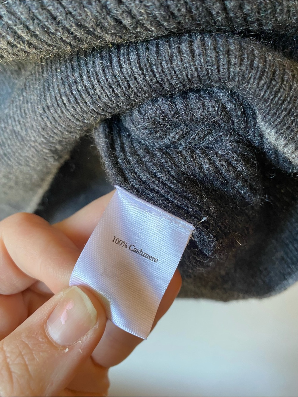 100% cashmere Men's Gray Half-Zip Ribbed Sweater by - Picture 4 of 4